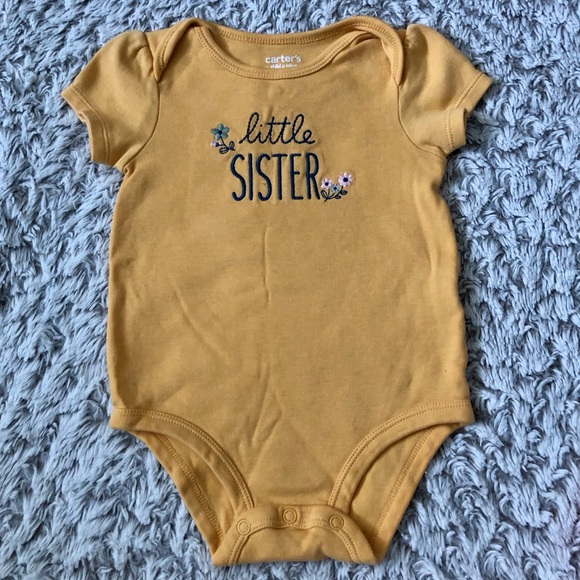 2/15$• Baby girl clothes bundle• Carter’s child of mine• 6-9 months old - Picture 5 of 7